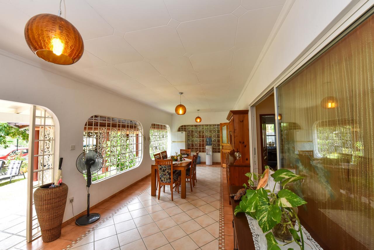 Jessies Guest House Seychelles Beau Vallon  Eksteriør bilde